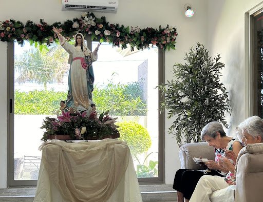 Casa Centenario Residencia Para El Adulto Mayor S.c.