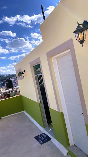 Gualdras Departments With Parking