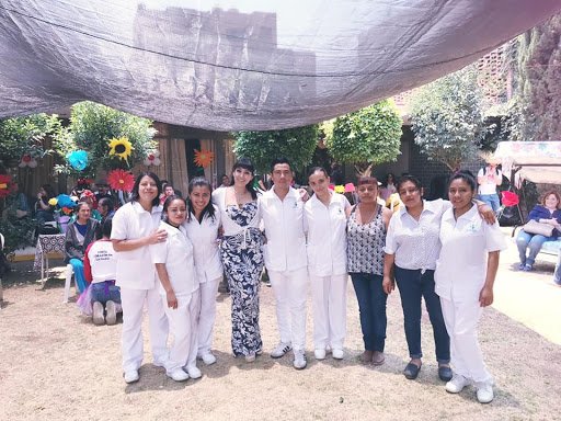 La Residencia De Mama Y Papa S.c